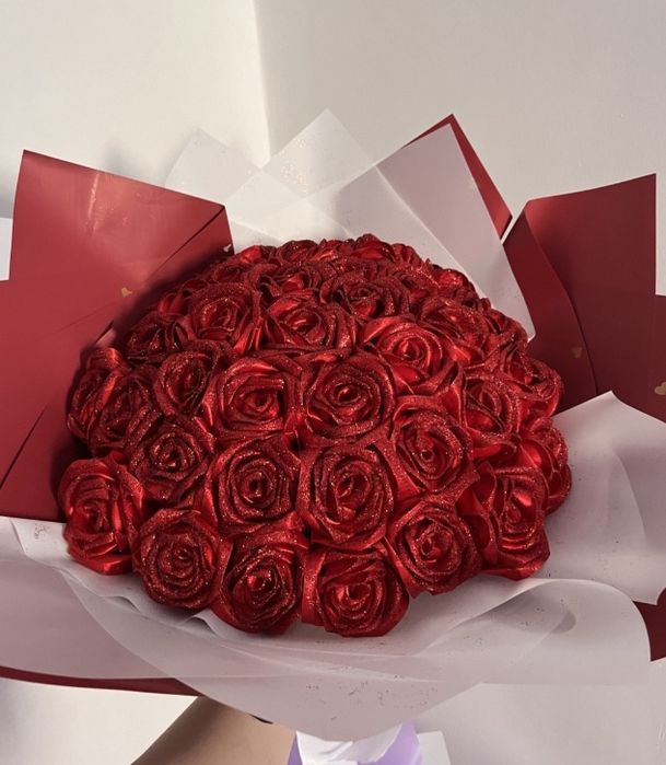 Атласные розы ручной работы