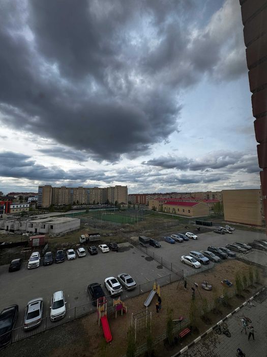 Продам  2х комн кв Батыс с ремонтом