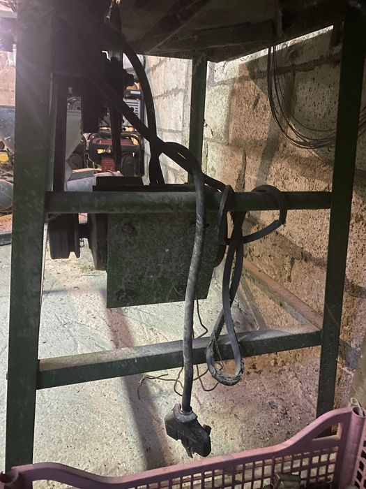 Настолен циркуляр трифазен