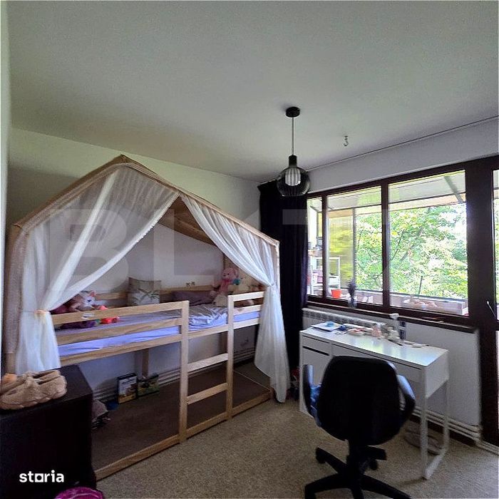 Apartament 4 camere, 88 mp, zona Micro 16