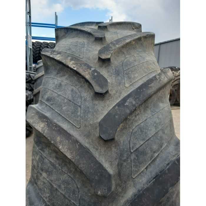 Anvelope Taurus 520/85R38 20.8R38 pentru McCormick și Kobelco.