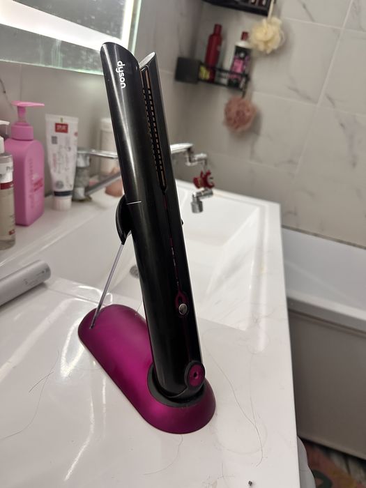 Выпрямитель Dyson Corale