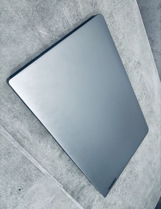 Продам Ноутбук Lenovo