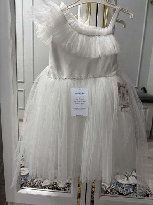 Белое платье для девочек