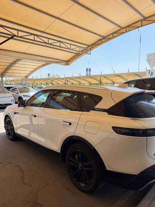 Voyah Free 2025 — 3