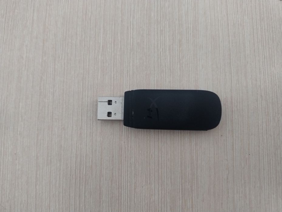 Casti wireless HyperX Cloud Stinger