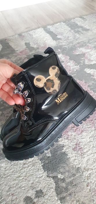 Ghete fetițe Minnie