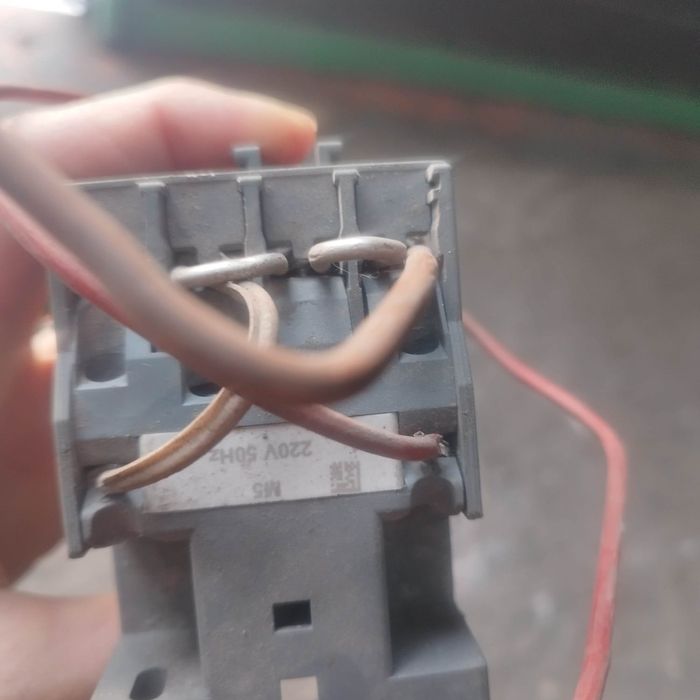 Автомат электрический.