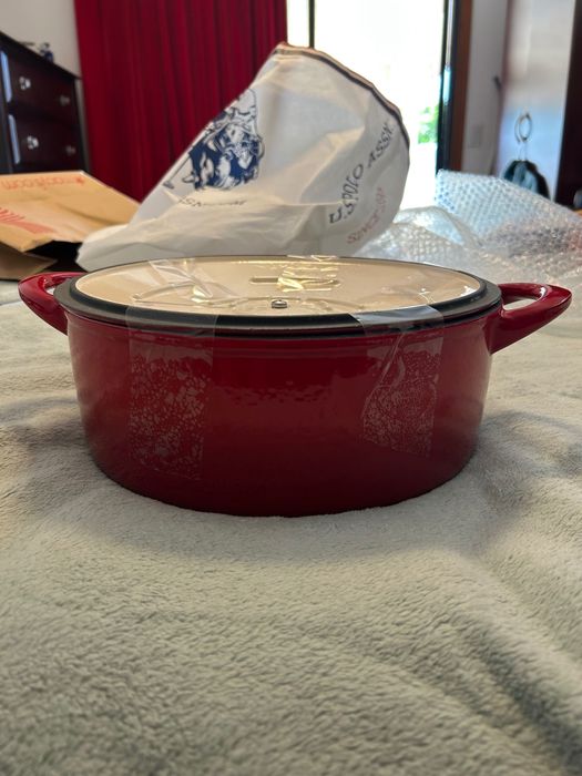 Oala Fonta de culoare Rosie