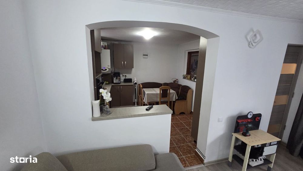 Casă P+1 de vânzare în Pantelimon 4 Camere 2 băi + Anexă Separata