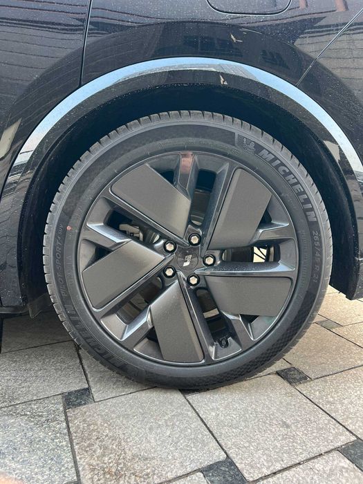 Li 9 Ultra 2026 Restayling  Qoraga Cofe salon