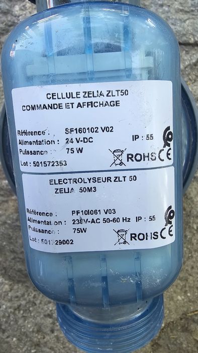 Electrolizor de sare piscina compact Zelia ZLT 50 MC second hand