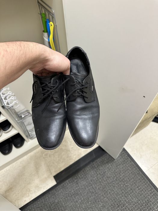 Продам мужскую обувь