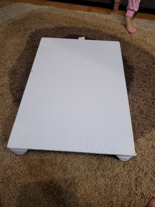 Masa de schimbat nou născuți