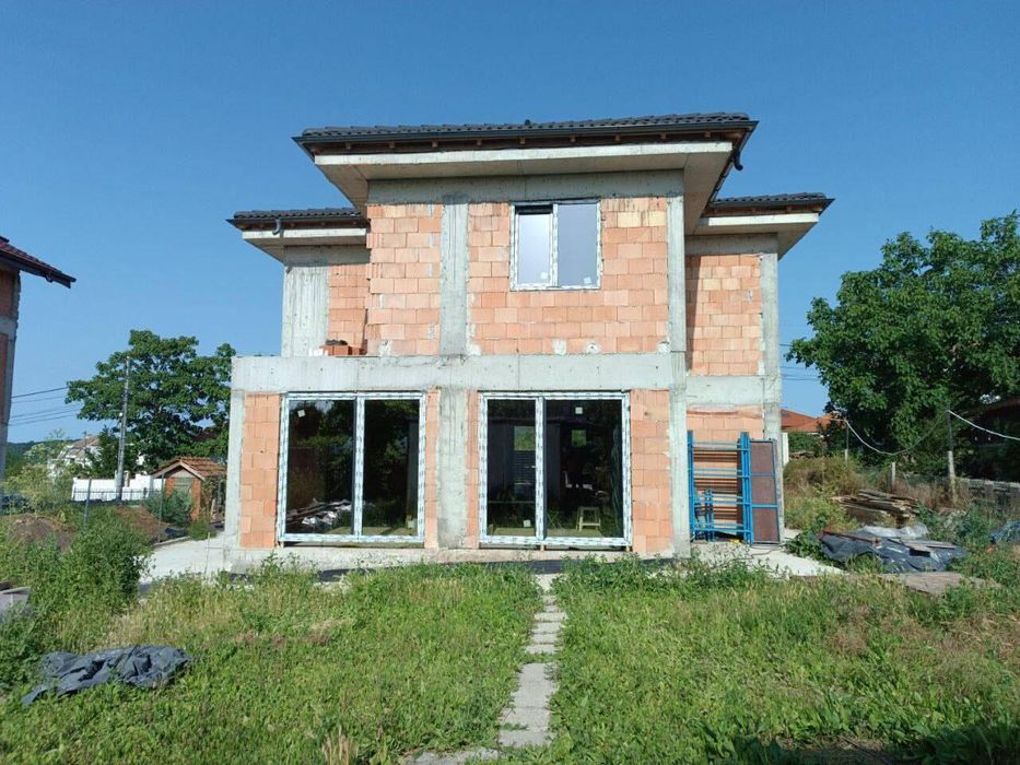 Продава се Къща в Бургас, Център - 165 кв.м за 1122 €/кв.м - Снимка #2