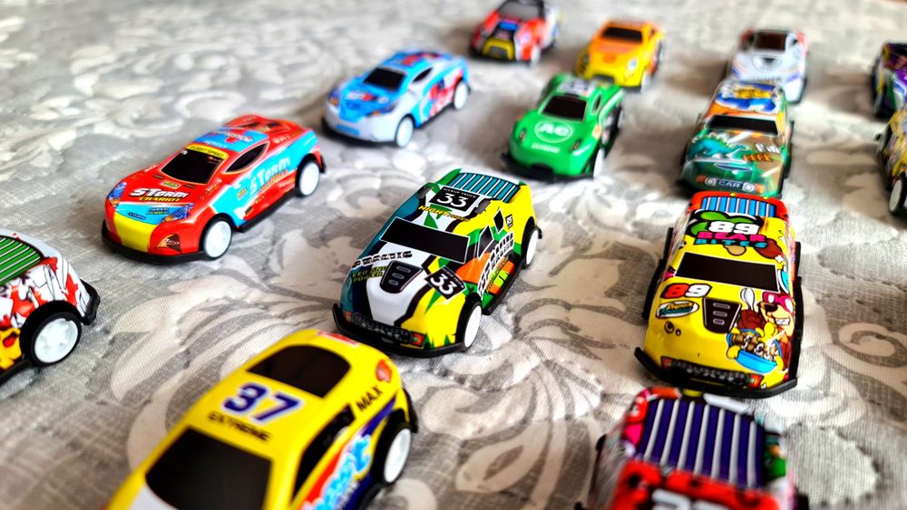 Лот колички 30бр навиващи се