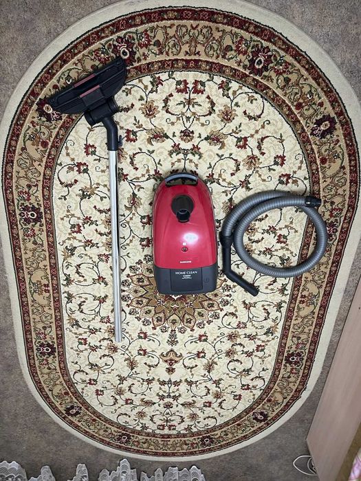 Самсунг пылесос в рабочем состоянии