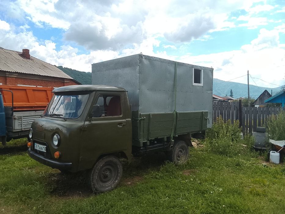 Продам УАЗ 3303 головастик