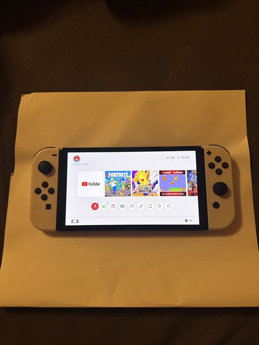 Nintendo Switch One.