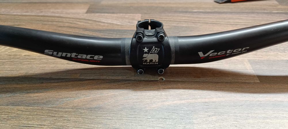 Карбоново кормило