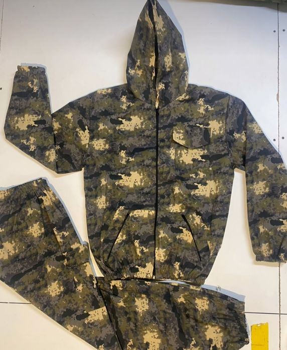 Костюм для активного отдыха