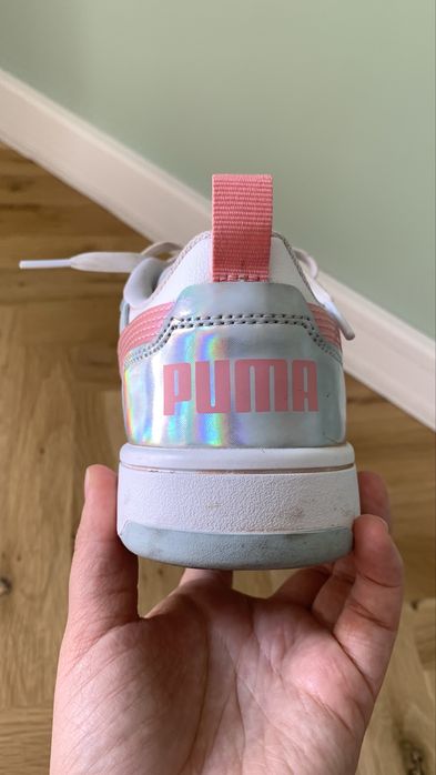 Обувки Puma спортни