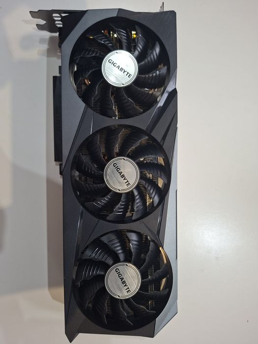 Core i5 13400 + RTX3070 + 16Gb Ram 3600