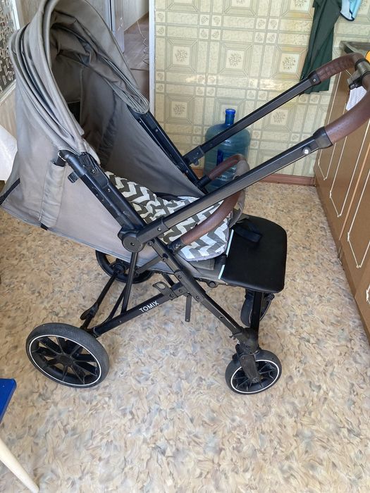 Продам коляску б/у