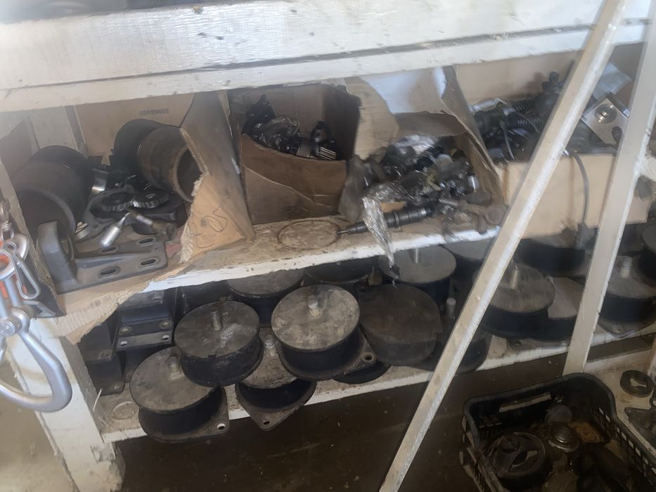 Dumpper , vola , excavator