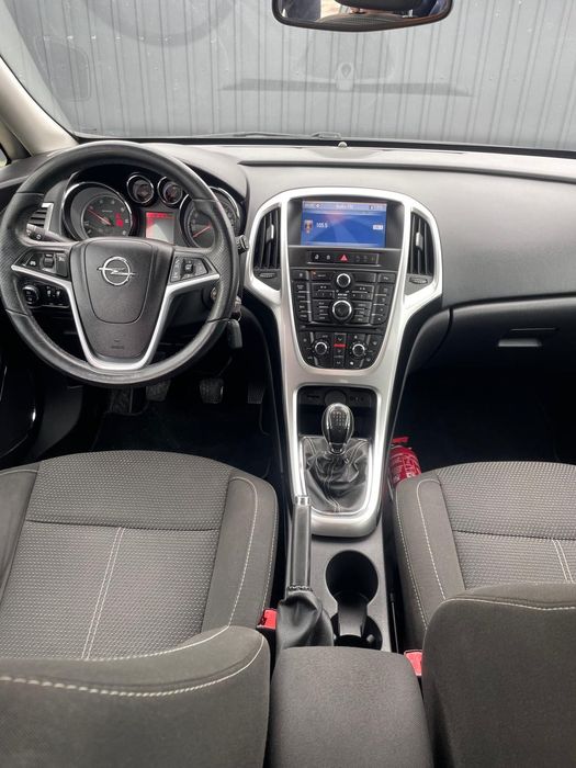 Opel Astra J 1.7 diesel 2012 Euro 5