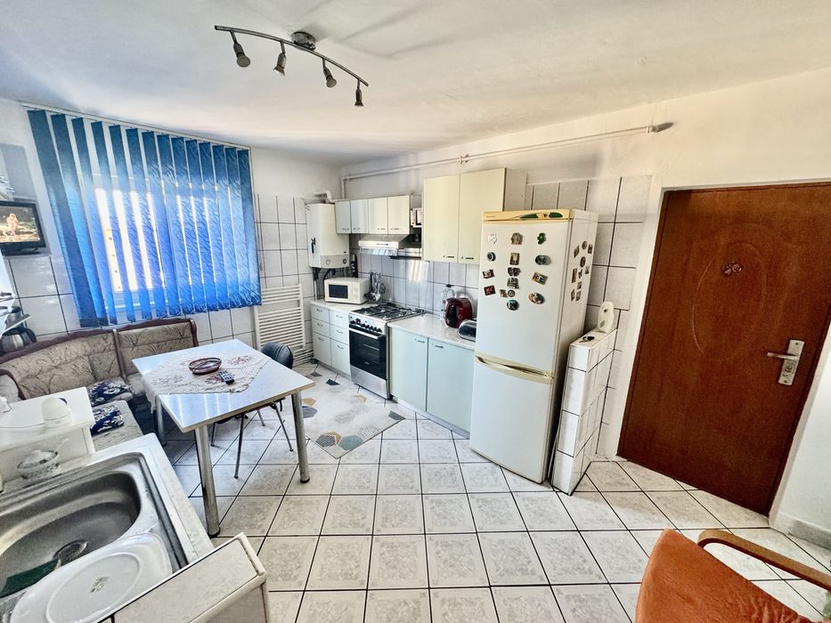 Apartament 2 camere, 53 mp, utilat, GATA DE MUTAT + uscătorie comun
