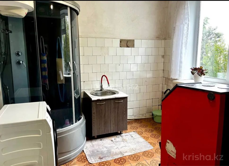 Продам большой дом в селе Донское