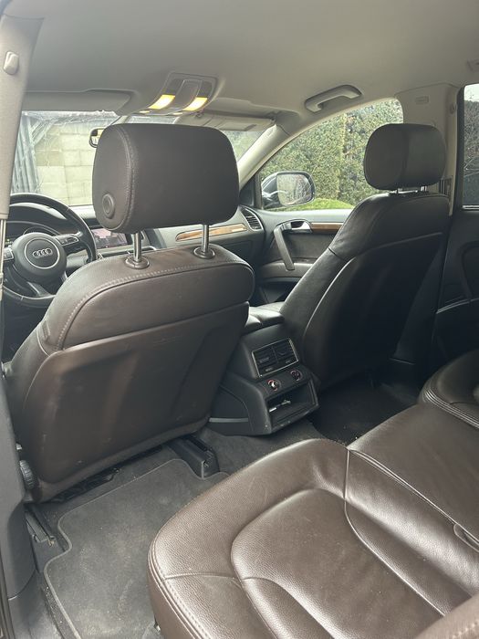 Audi Q7 , an 2012 in stare perfecta de functinare