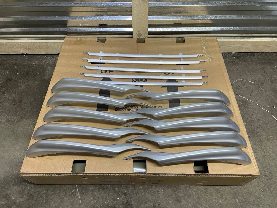 Губа передний на Камри 75 SE