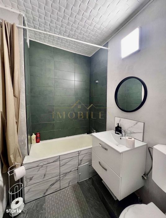Apartament 2 camere, decomandat, zona Gruia