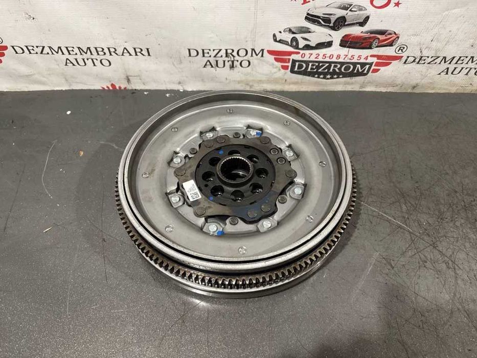 Volanta NOUA ( 0 KM ) 05L105266J Audi VW Skoda Cupra Seat 2.0 TTS TSI