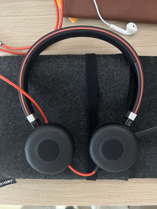 Jabra слушалки нови