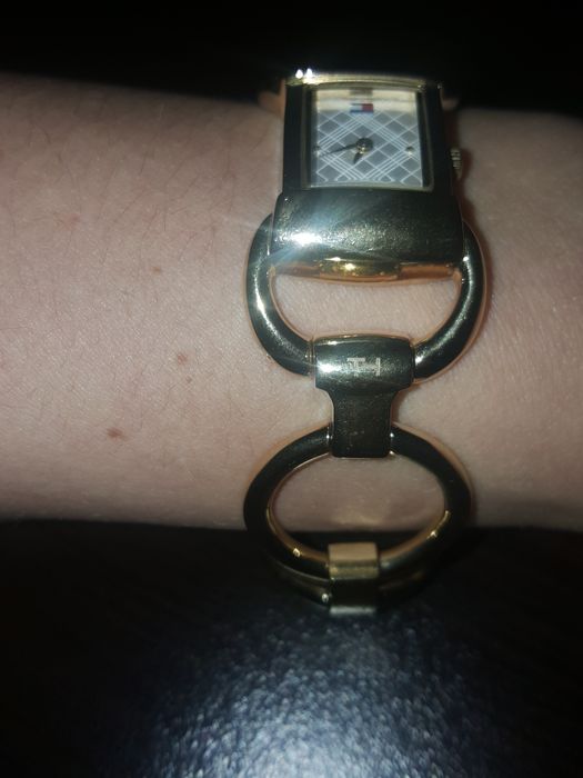 Дамски часовник TOMMY HILFIGER