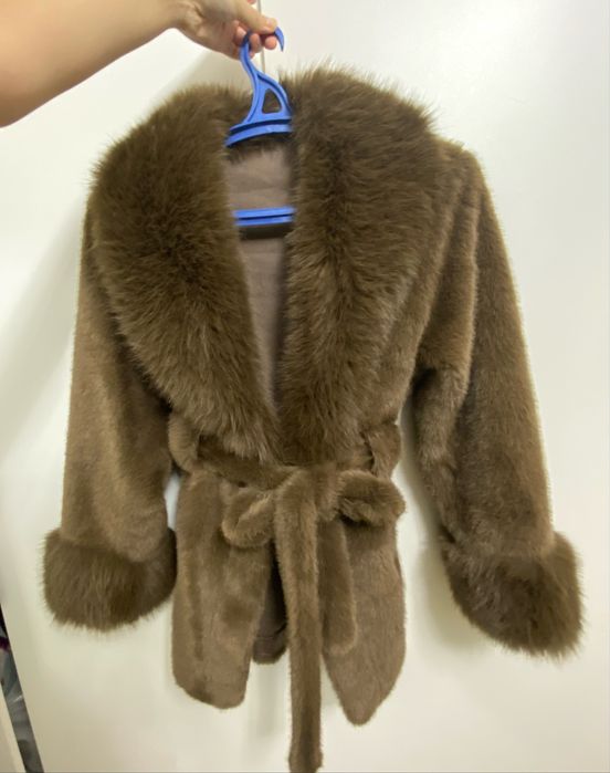 Женская эко-шуба.