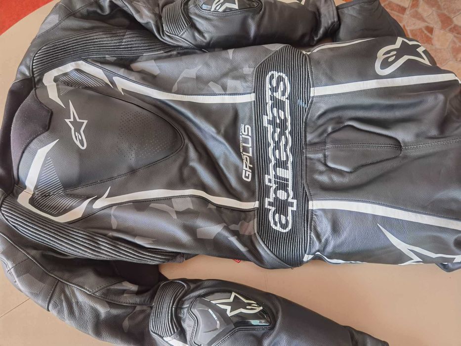 Висок клас мото екип Alpinestars