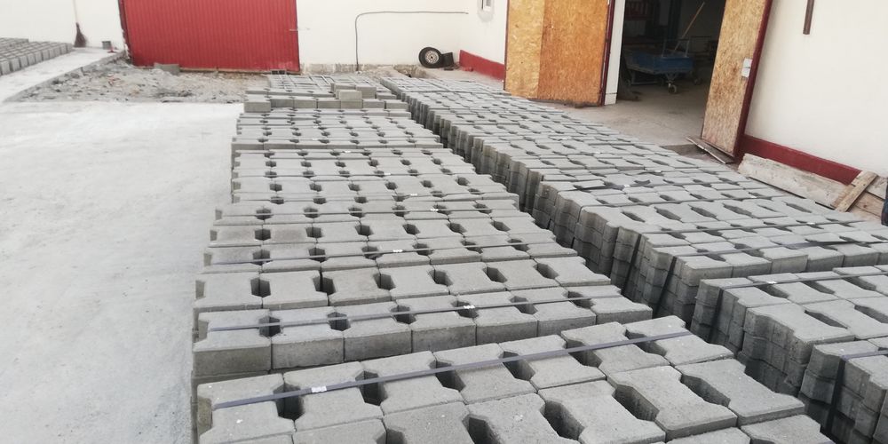 Pavele vibropresate si boltari