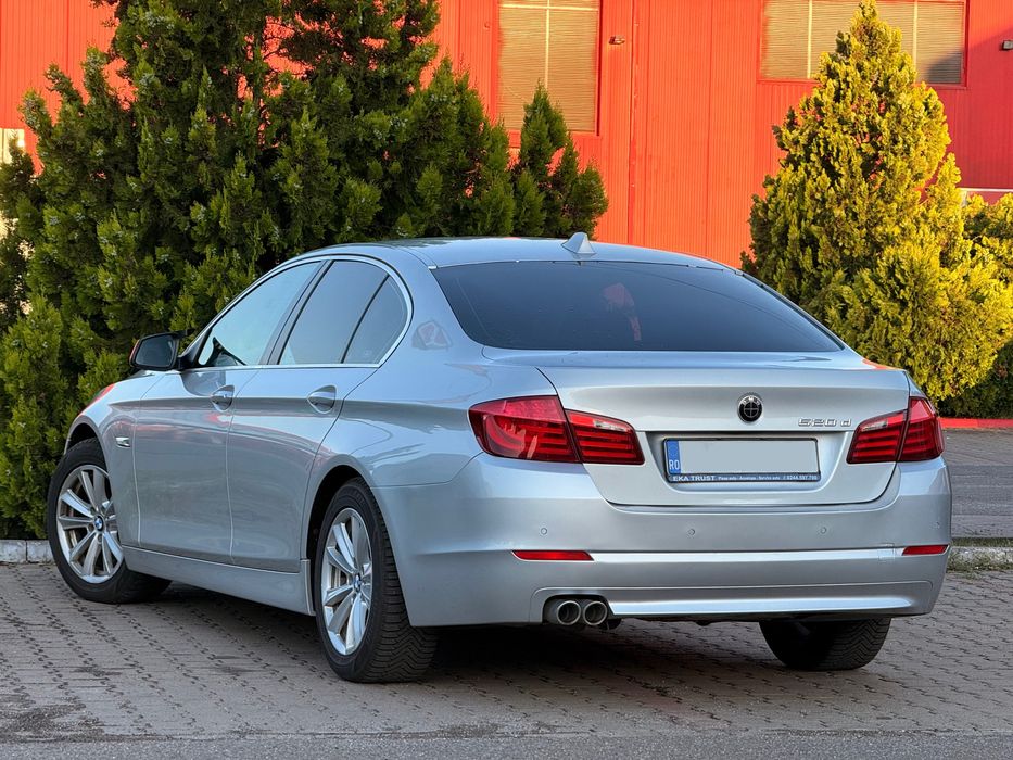 BMW 5 Series 2012 — imagine 4
