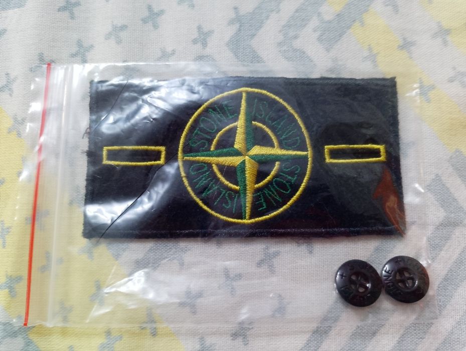 Патч stone island