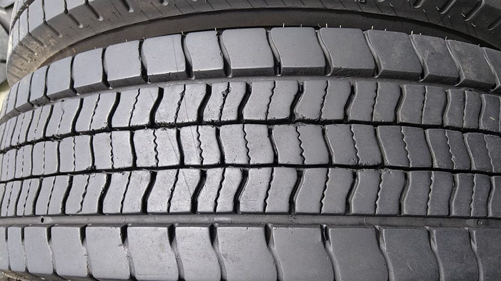 Anvelope camion , semi-remorci 205 75 17,5 235 75 17,5 265 70 19,5