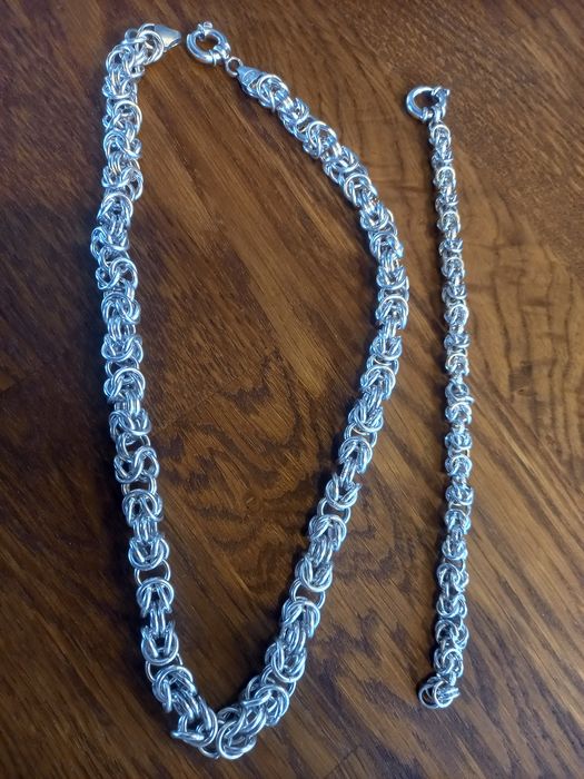 Сребро 925 налични маркировки за цени и инфо пишете или позвънете