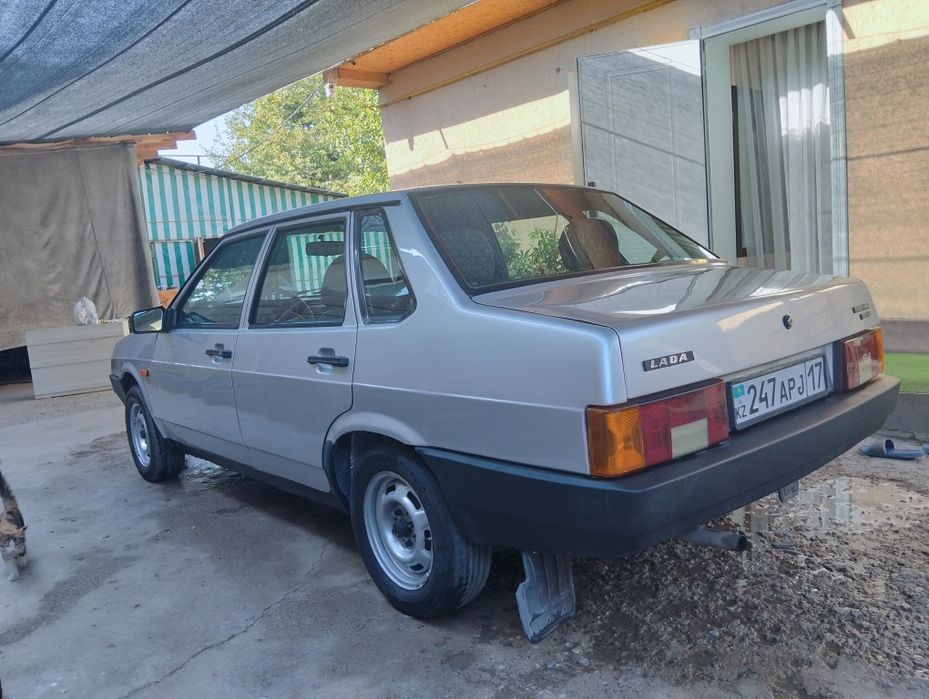 Срочно продам Ваз 21099