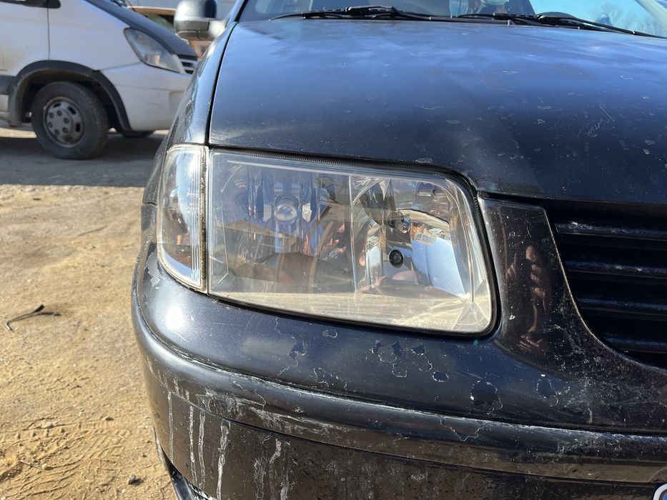 Полиране на фарове