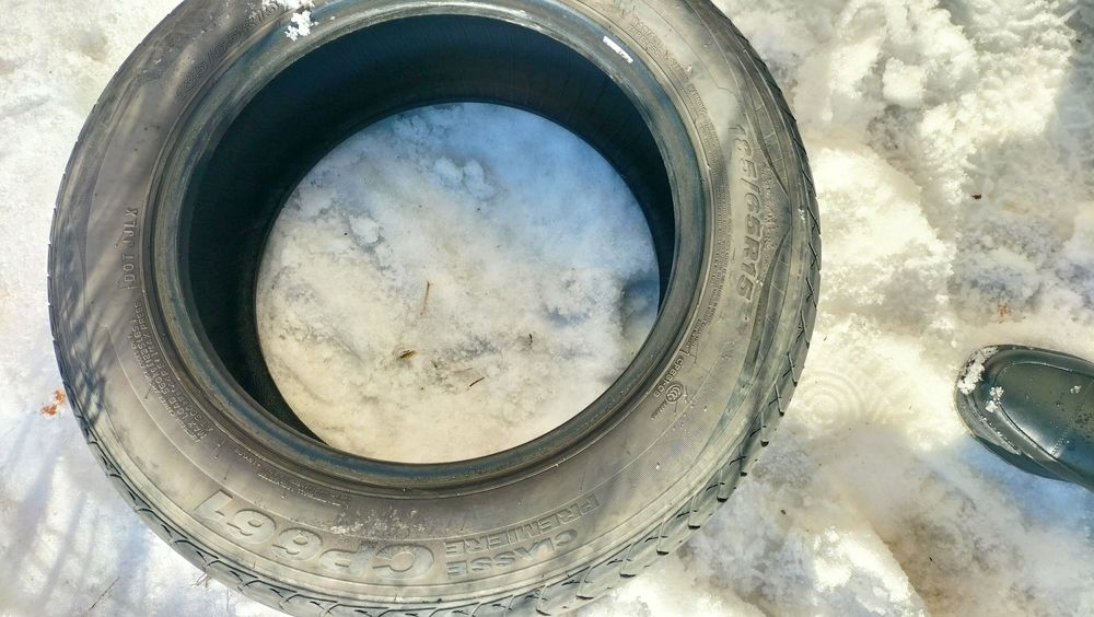 Продам летние шины