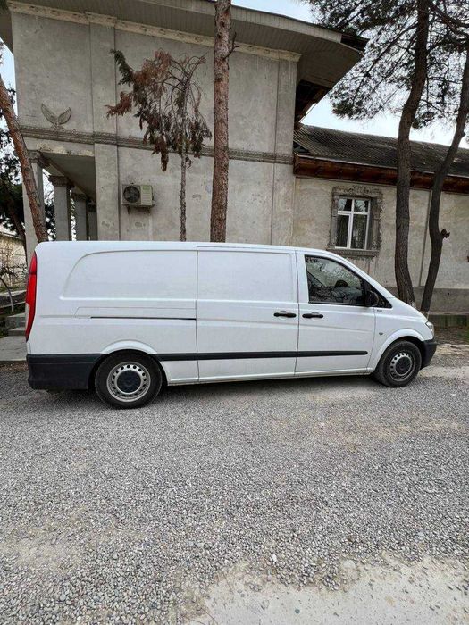 Mercedes-Benz Vito 111 CDI XL (Грузовой автомобиль)