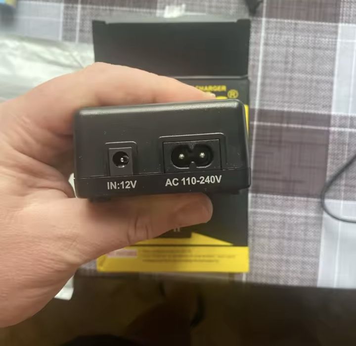 Зарядно за Li-ion батерии Liitokala